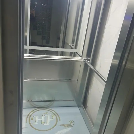 Pini 酒店
