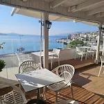 Pini Sarandë