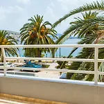 Hotell Pini Sarandë